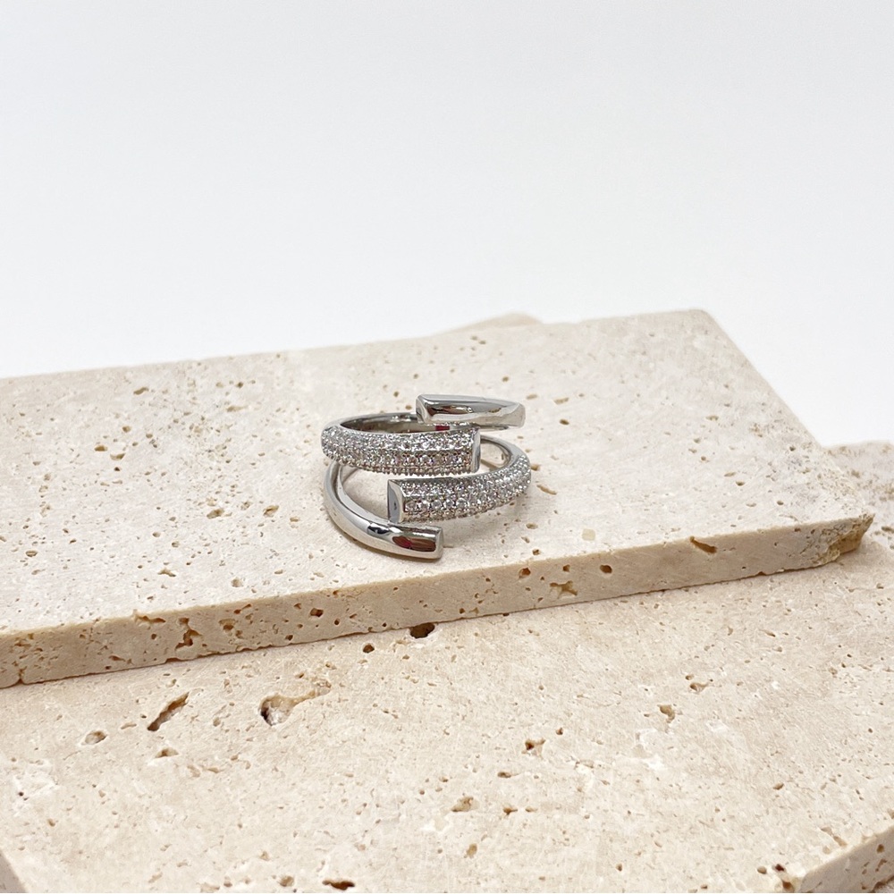 •Silver• New Luxury Rings - Picture 6 of 12